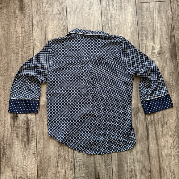 GAP pajama style satin blouse - Picture 5 of 5